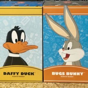 Looney Tunes Scentsy Buddies New In Box/ No Scent Paks